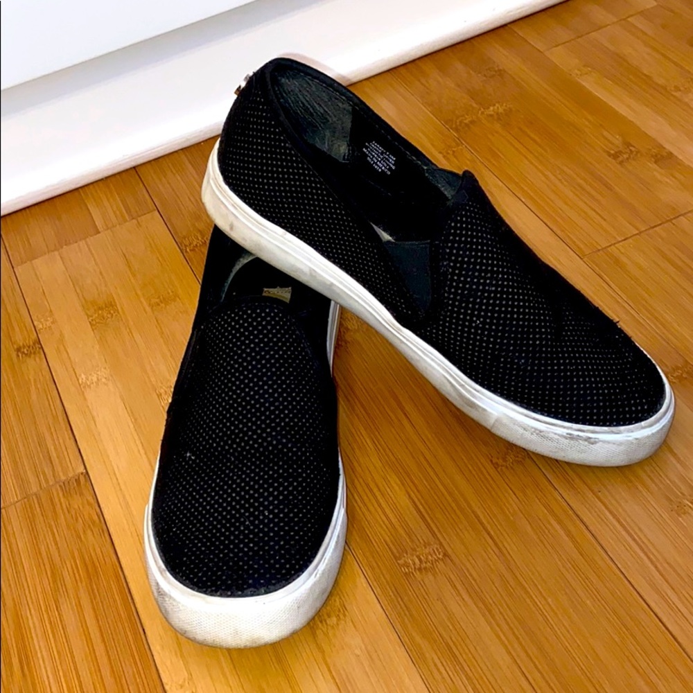 Black Steve Madden Slip on Sneakers